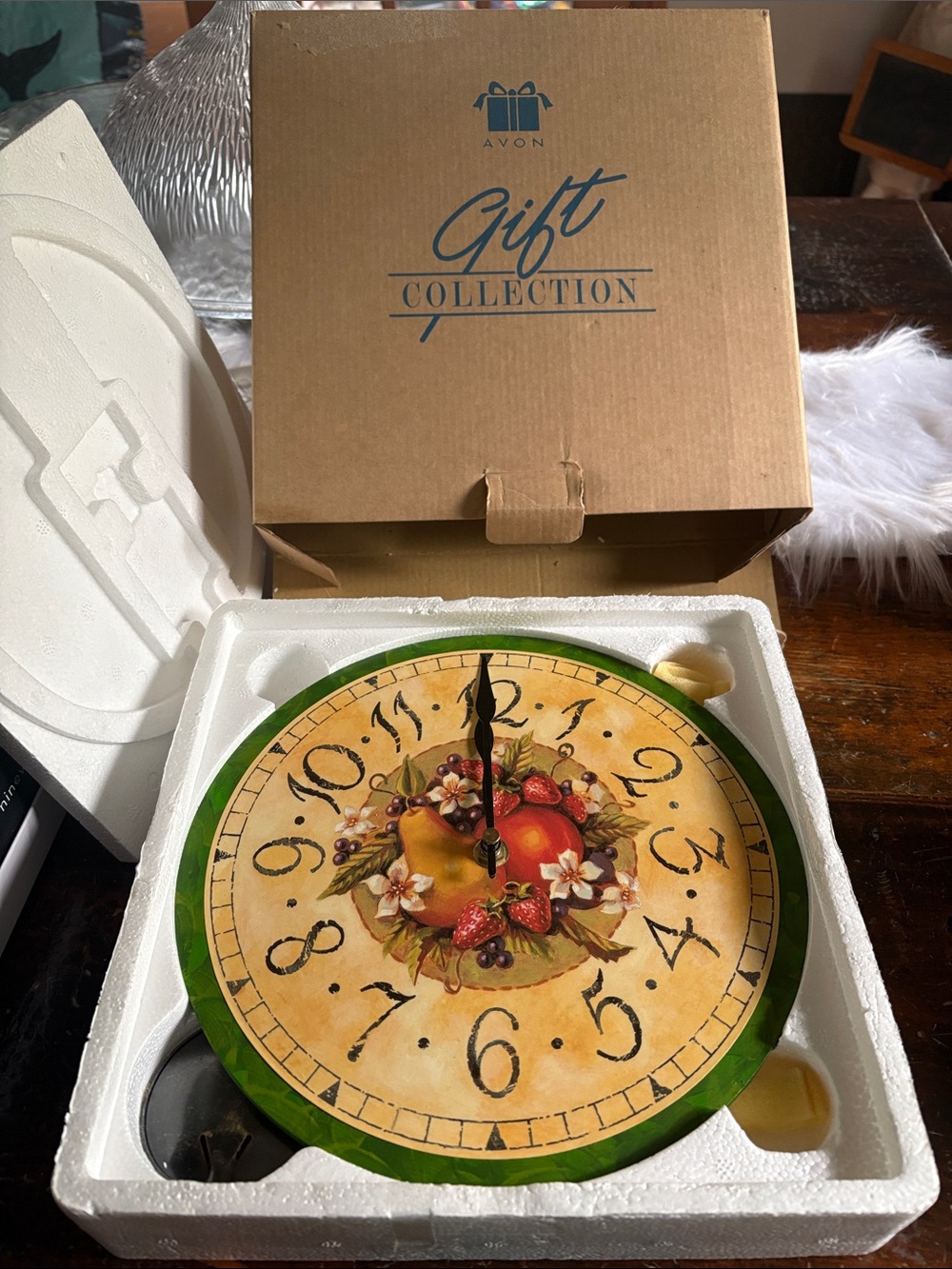 Vintage Avon Sweet Country Harvest Kitchen Wall Clock NIB